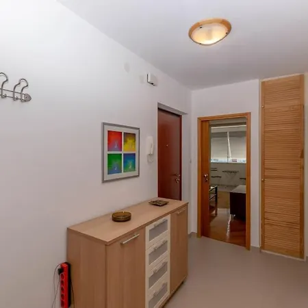 Apartament Rose *
